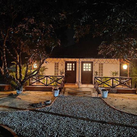 Shobhayan Inn, Airport Railway Station Pickup Free Ayodhya Dış mekan fotoğraf